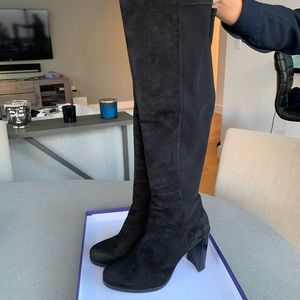Stuart Weitzman Hijack Black Suede Sz 8